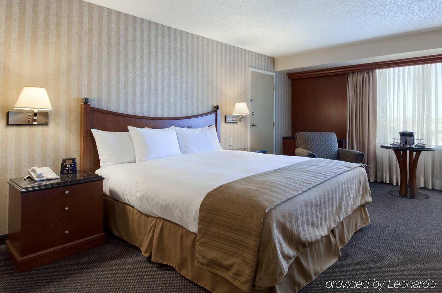 Hilton Montreal/Laval Hotel Room photo